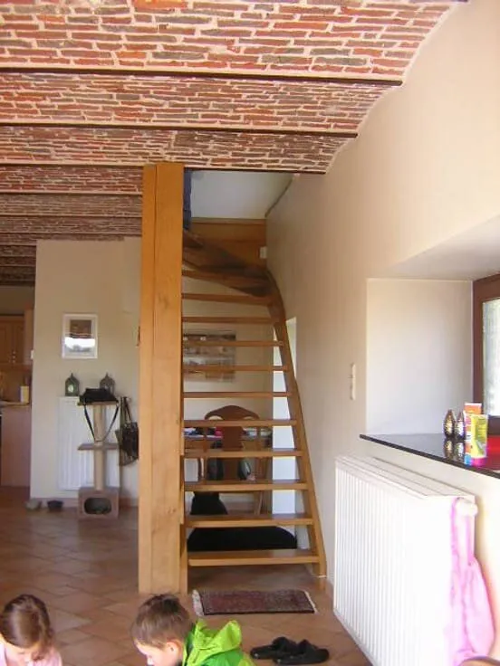 Elutuba - Renovated Farmhouse with Terrace in Gottignies