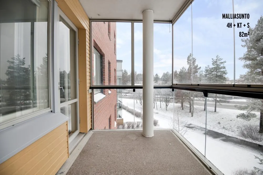 Balcon - Modern Apartment with Private Sauna in Vantaa