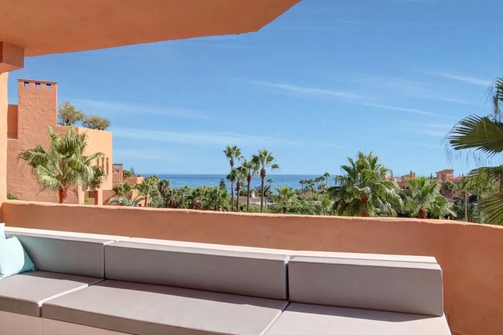 Terrass - Apartment with Sea View in Estepona