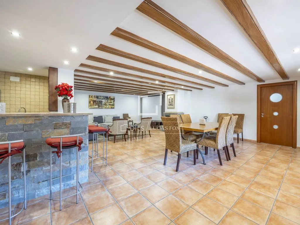Söögituba - Luxury House with Pool in San Antonio de Benagéber