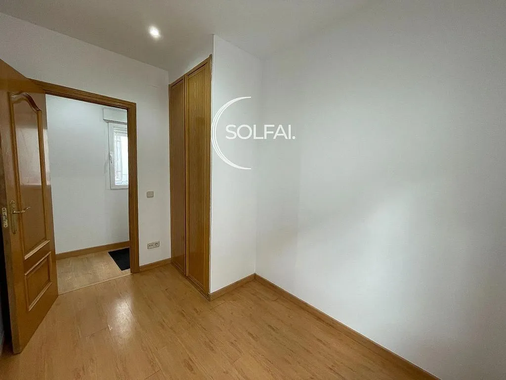Entrée - Reformed Flat with Air Conditioning in Delicias