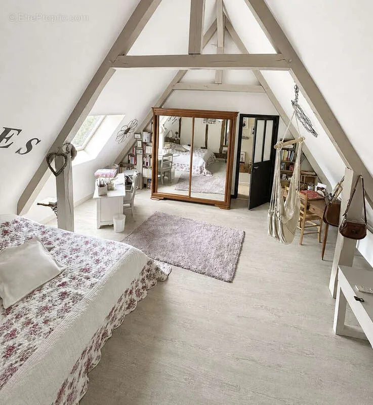 Chambres - Maison avec Piscine et Jardin à Azay-Le-Rideau
