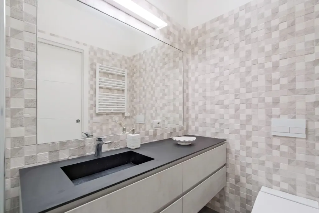 Salles de bain - Rustic Apartment with Historic View in Florence