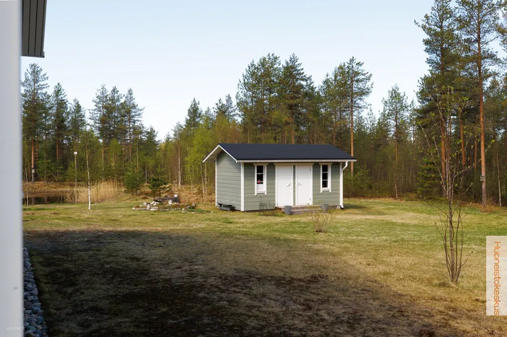 Välivaade - Mammutti Log Cabin with Sauna in Kiiminki
