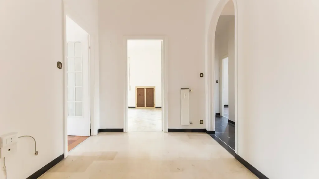 Hallway - Bright Apartment with Balcony in Genoa