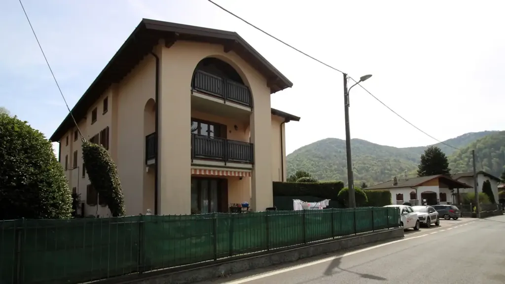 Extérieur - Two-Level Apartment with Terraces in Alta Valle Intelvi