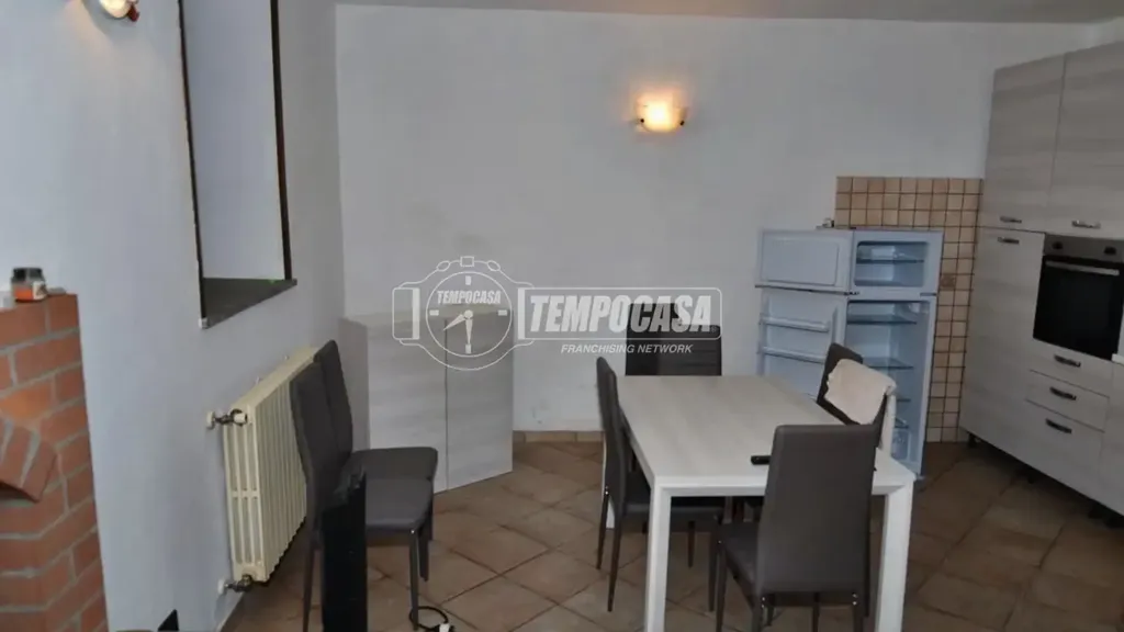 Sala da pranzo - Rustic Villa with Balcony in Traves