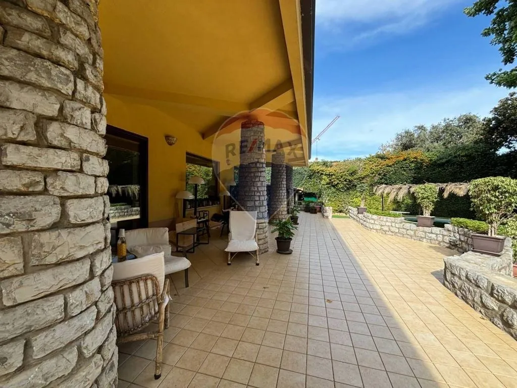 Terrass - Luxury Villa with Pool in Mondello, Palermo