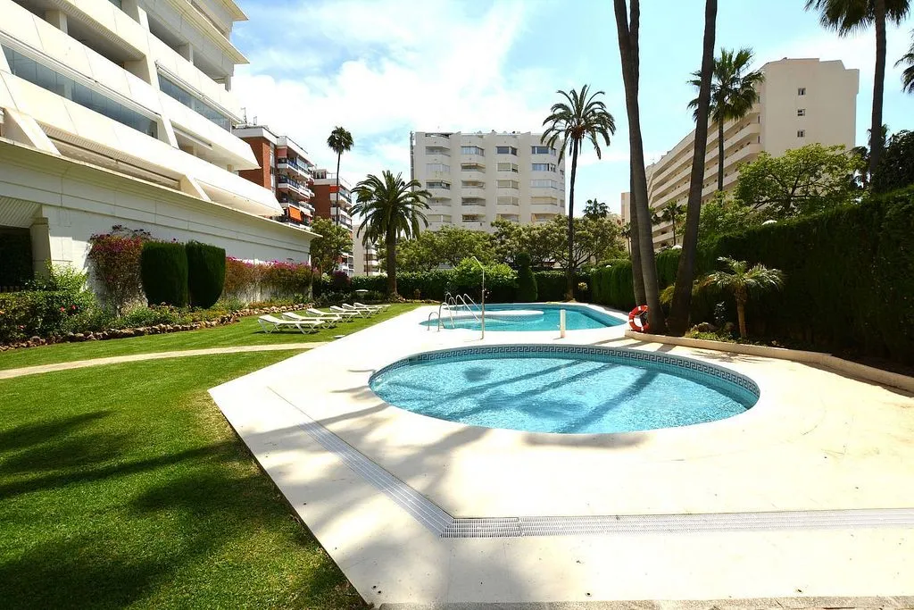 Bassein - Apartment with Pool and Terrace in Marbella