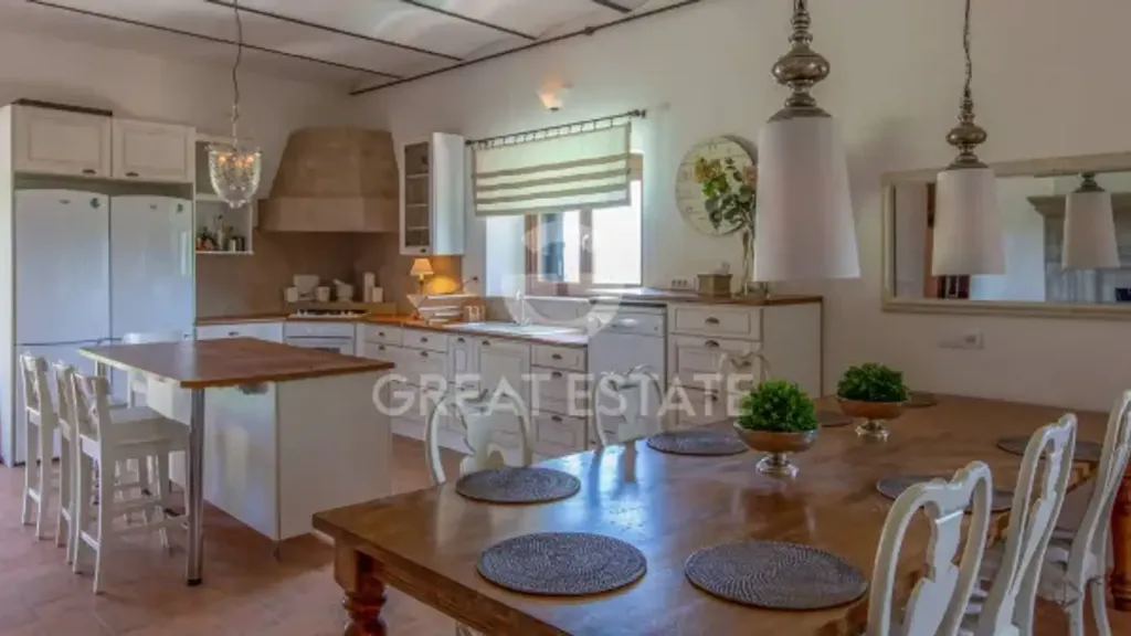 Cuisine - Restored 19th-Century Farmhouse with Pool in Narni