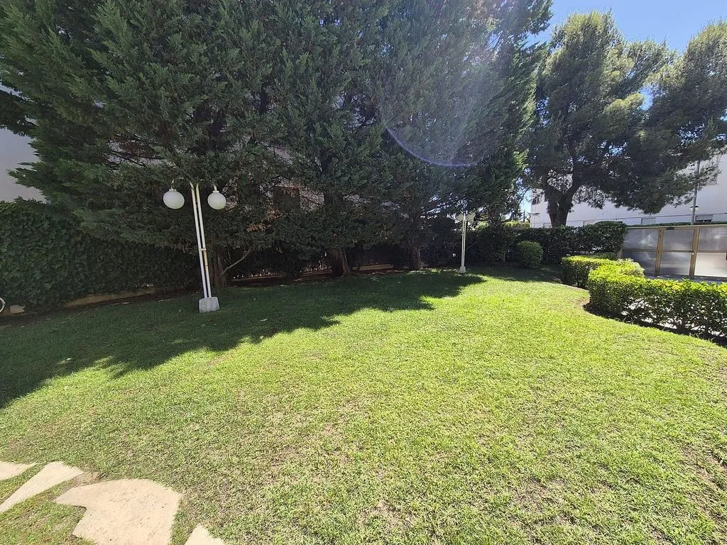 Jardin - Apartment with Pool and Terrace in Coma-Ruga