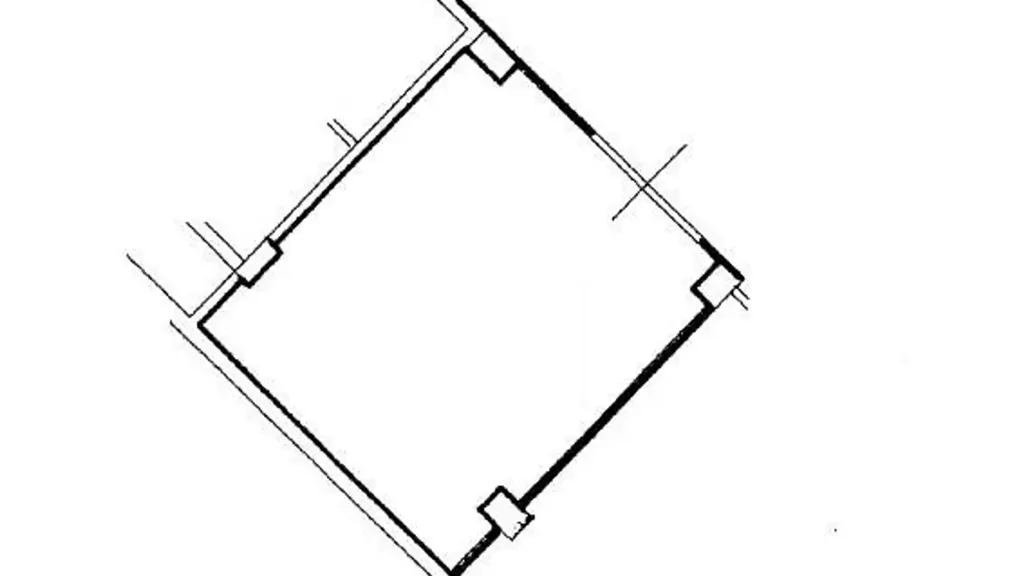 Plan - Spacious Apartment with Balconies in Caserta