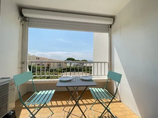 Balcon - Studio Meublé avec Ascenseur à Sète
