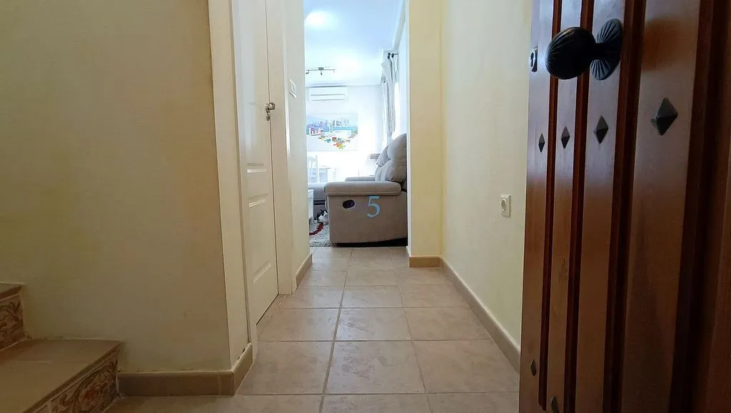 hallway_entrance