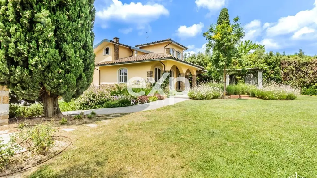 Jardin - Villa with Saline Pool in Montaione