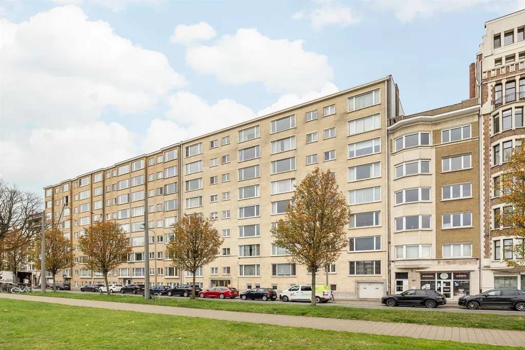 Exterior - Renovated Apartment with Views in Antwerp