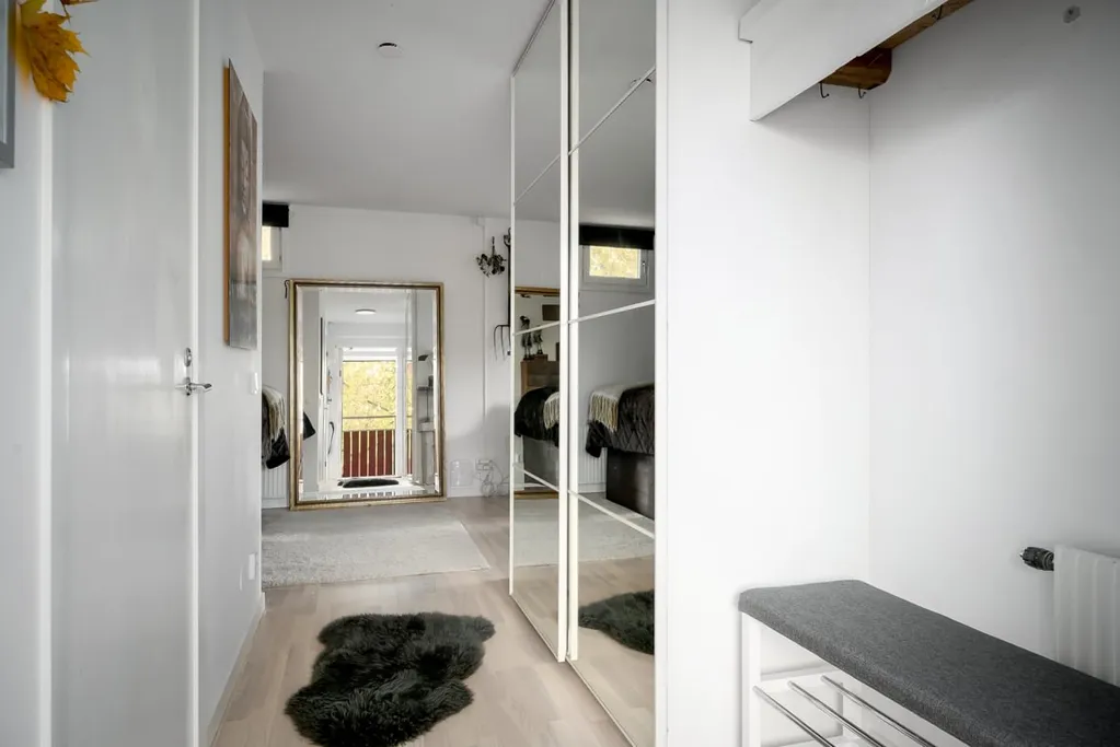 Esik - Apartment with Balcony in Fornudden