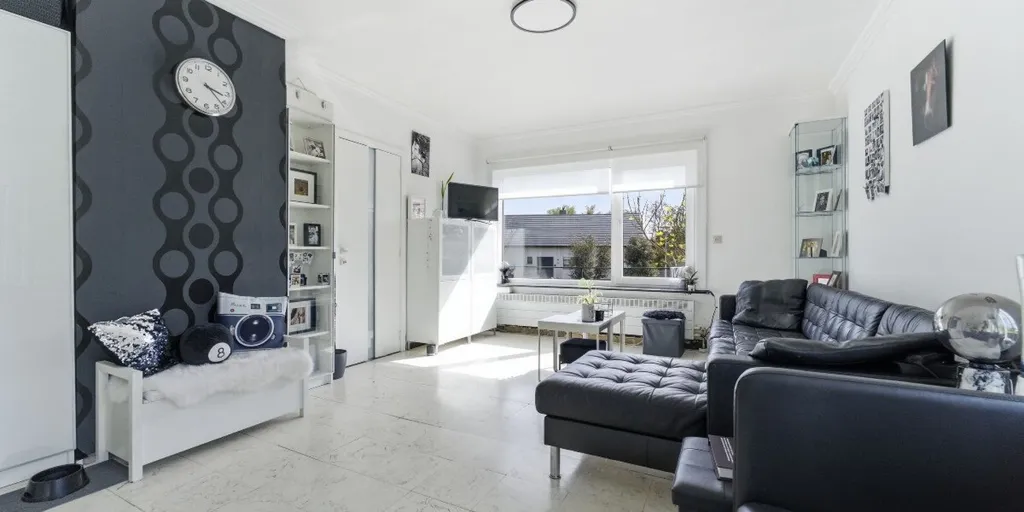 Séjour - Maison Semi-Détachée avec Jardin à Veurne