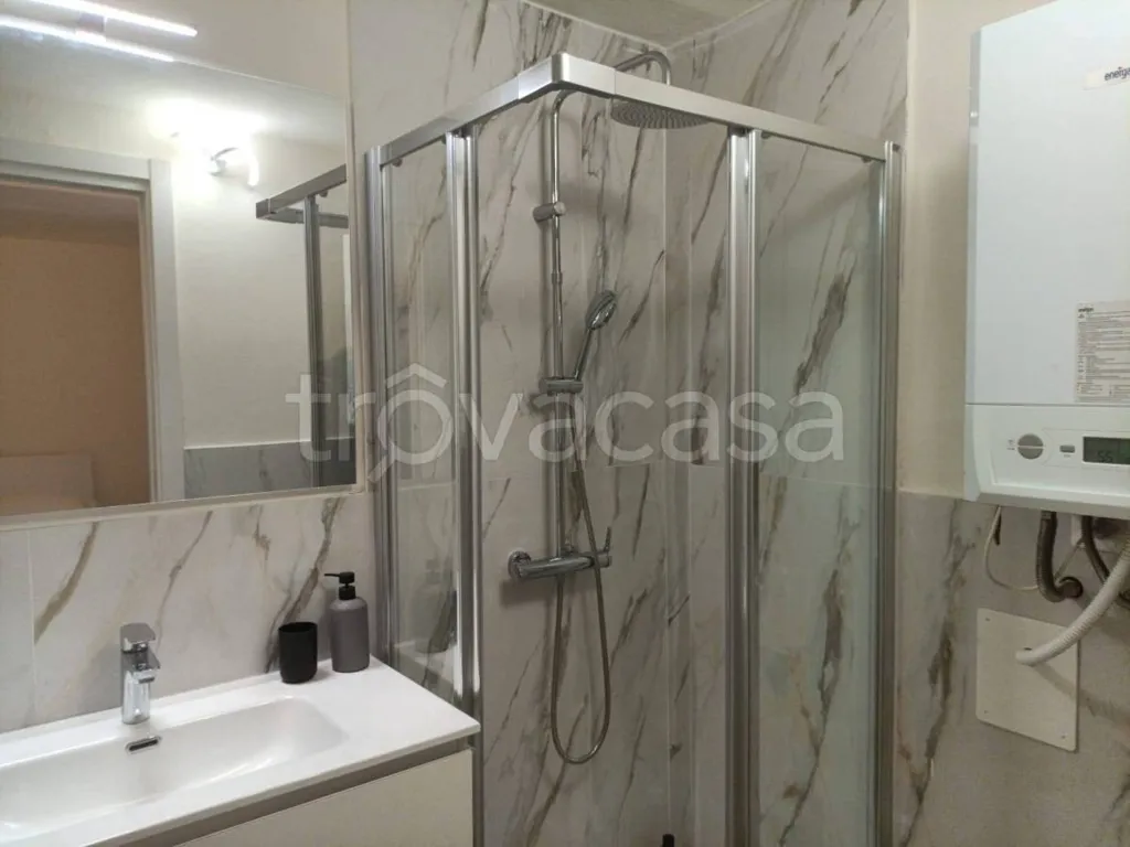 Bagni - Modernised Apartment with Balcony in Turin