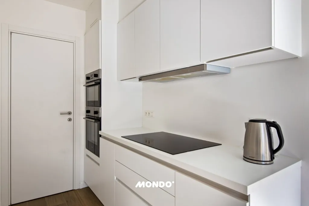 Köök - Energy-Efficient Apartment with Terrace in New Building