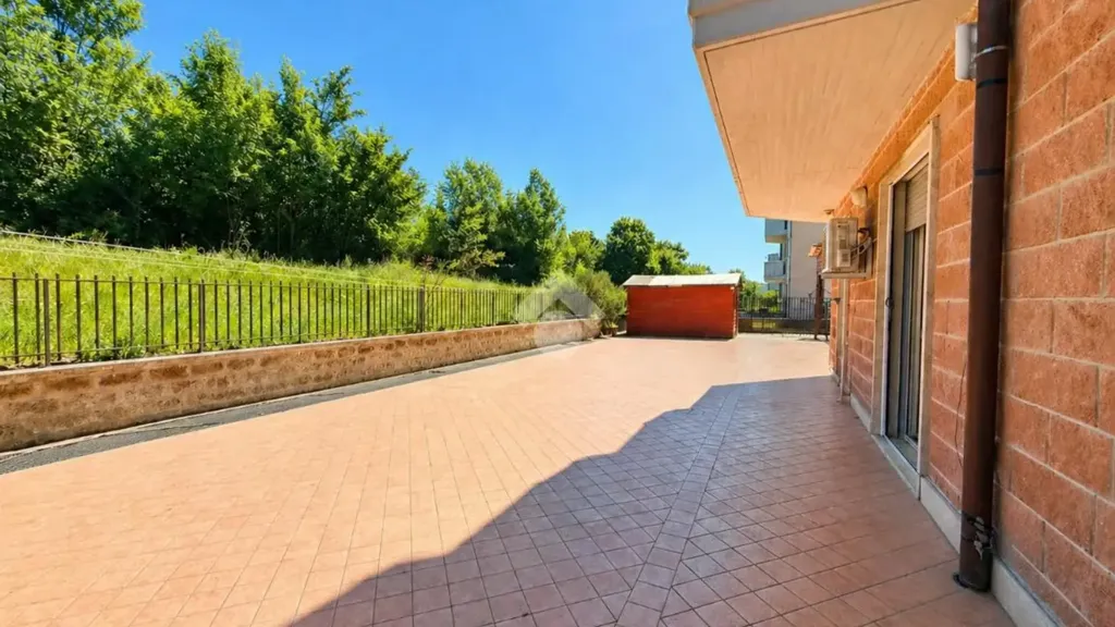 Extérieur - Ground Floor Apartment with Terrace in Orte