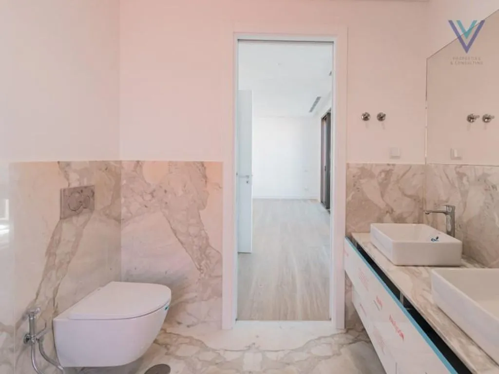 Vannitoad - New 4-Bedroom House with Pool in Cascais