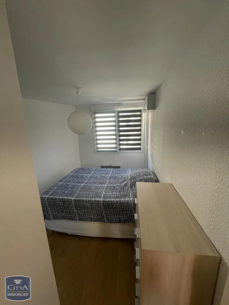 Chambres - Appartement Meublé 4 Pièces avec Balcons à Strasbourg
