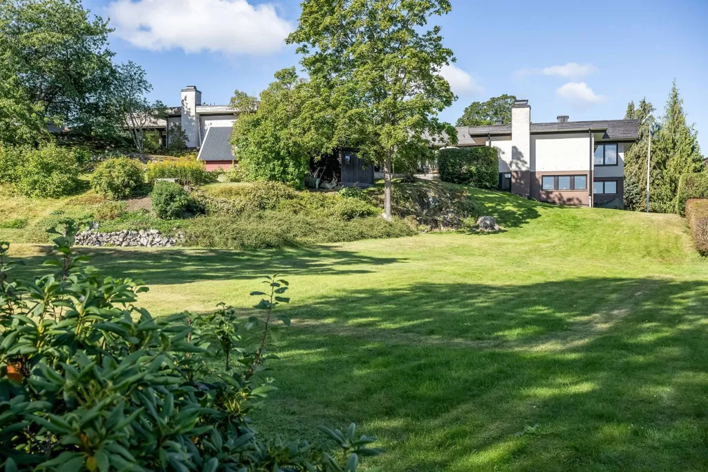 Jardin - Architectural Villa with Garden in Norrköping