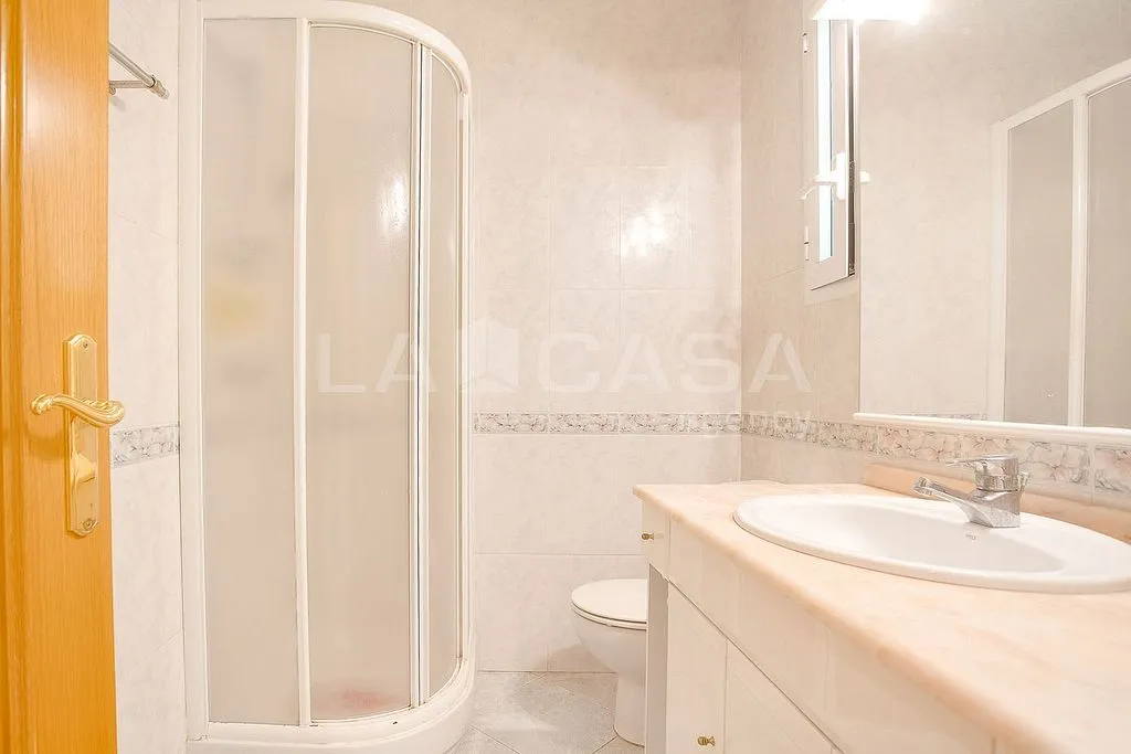 Salles de bain - Chalet with Terrace in Santa Eulàlia de Ronçana