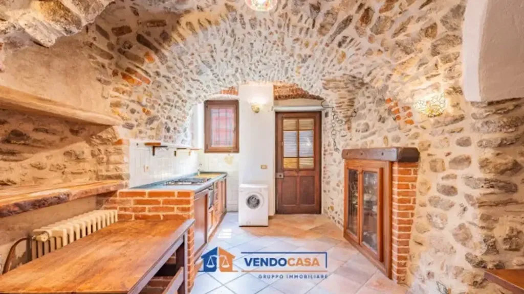 Köök - Rustic Studio with Central Location in Limone Piemonte