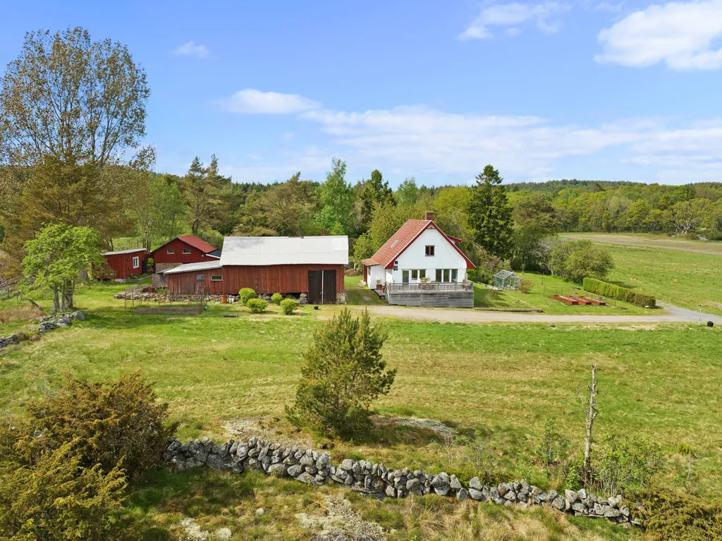 5-toaline maja asukohas Tjörns kommun