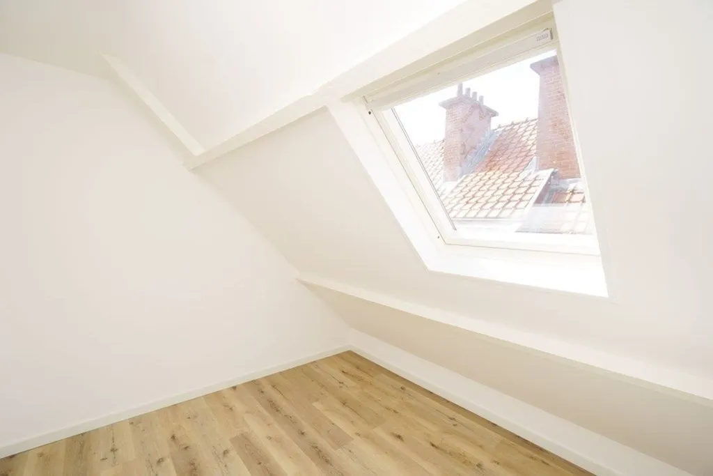 Pièces - Bright Four-Room Apartment near De Fahrenheit, The Hague