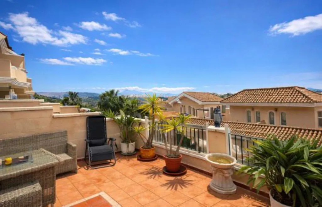 Terrass - Townhouse with Sea Views in La Duquesa, Manilva