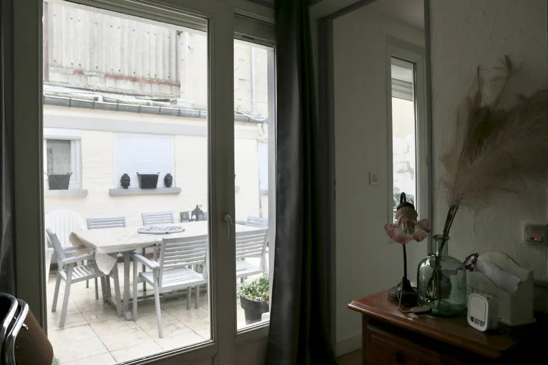 Terrass - 4-Piece House with Garden in Reims Chalet
