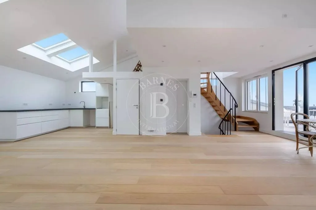 Séjour - Maison Contemporaine avec Jardin Privé à Montreuil