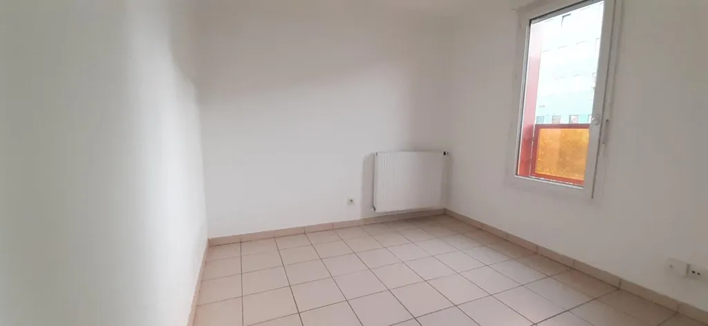 Toad - Flat with Lift Access in Echirrolles Centre