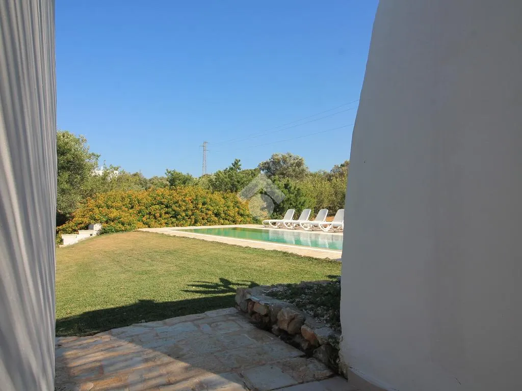 Bassein - Rustic Villa with Pool in Ostuni