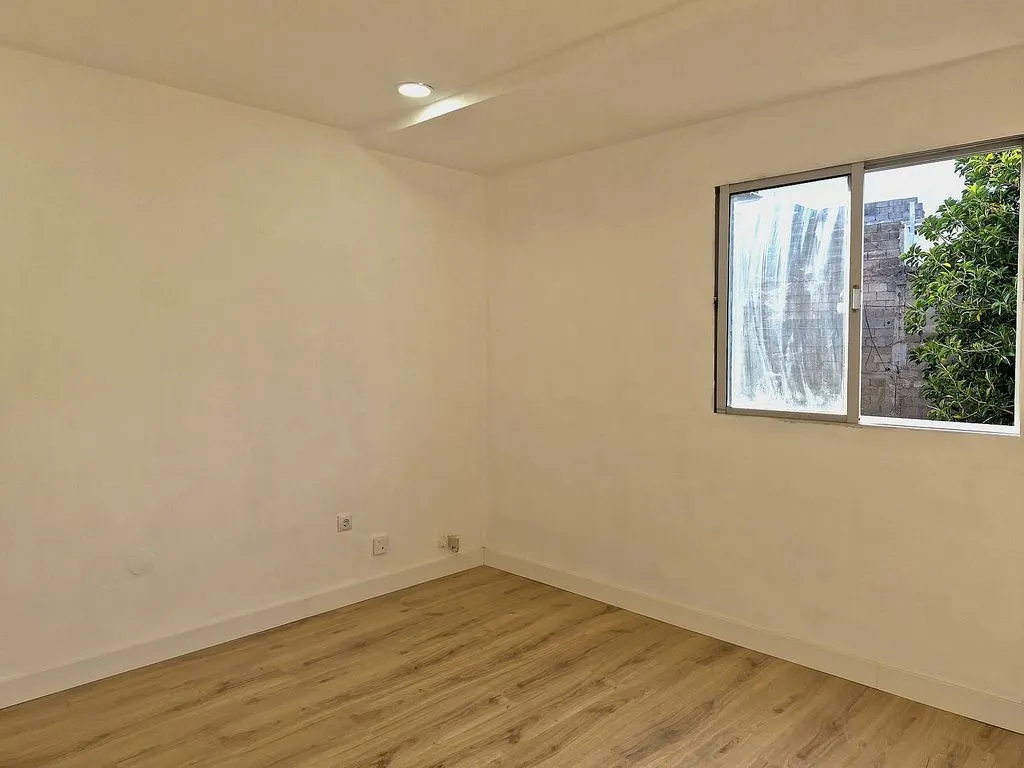 Toad - Modernised Flat with Balcony in Barranco Grande