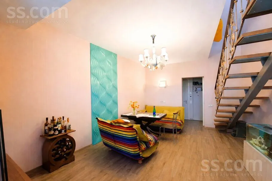Elutuba - Two-Level Apartment with Panoramic Views in Mežaparks, Riga