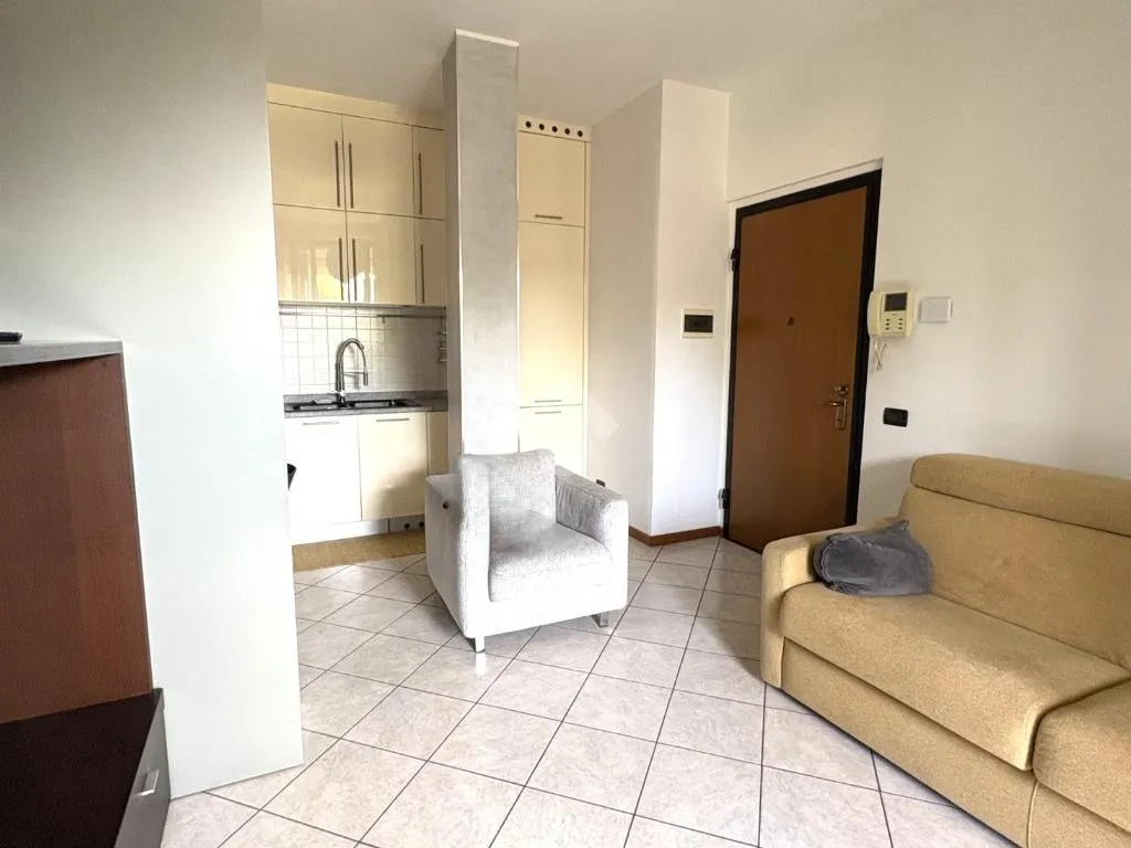 Elutuba - Modern Flat with Terrace in Senago