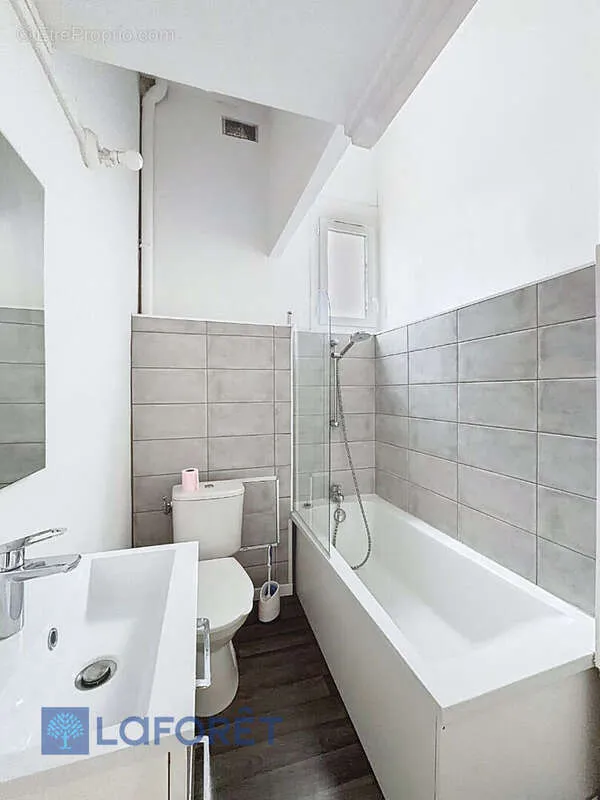 Vannitoad - City Centre Flat with 2 Bedrooms in Évreux