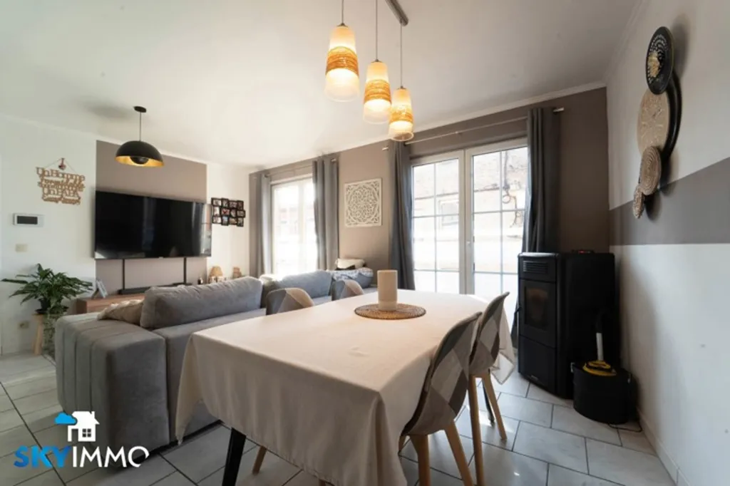 Sala da pranzo - Apartment with Terrace and Garage in Herstal