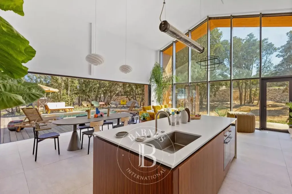 Köök - Contemporary Villa with Pool near Bonifacio