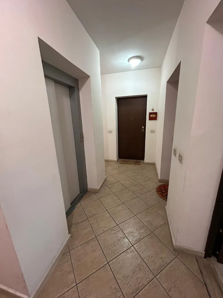 Ingresso - Duplex con vista panoramica a Mascalucia