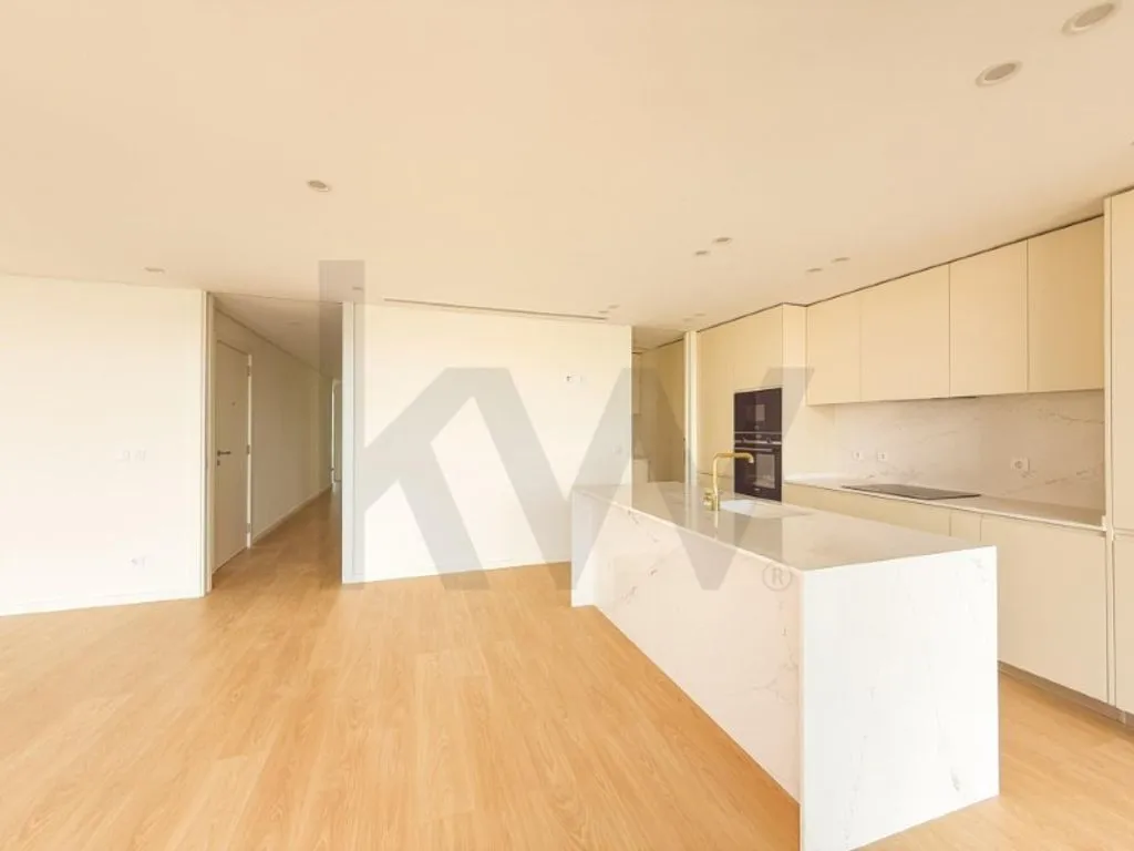 Cuisine - Luxury Flat with River View in Aveiro Centre