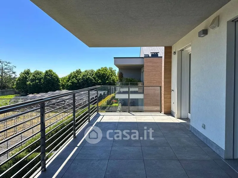 Balcon - Duplex Attico with Panoramic Terrace in Stezzano