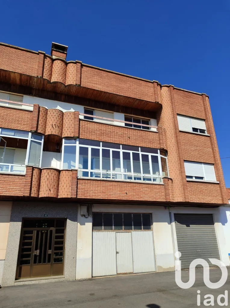 Välivaade - Apartment with Ground Floor Space in Armellada