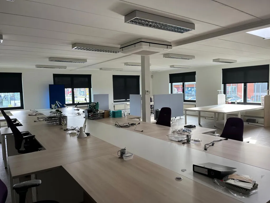 Bureau - Espace Commercial avec Stockage à Boortmeerbeek