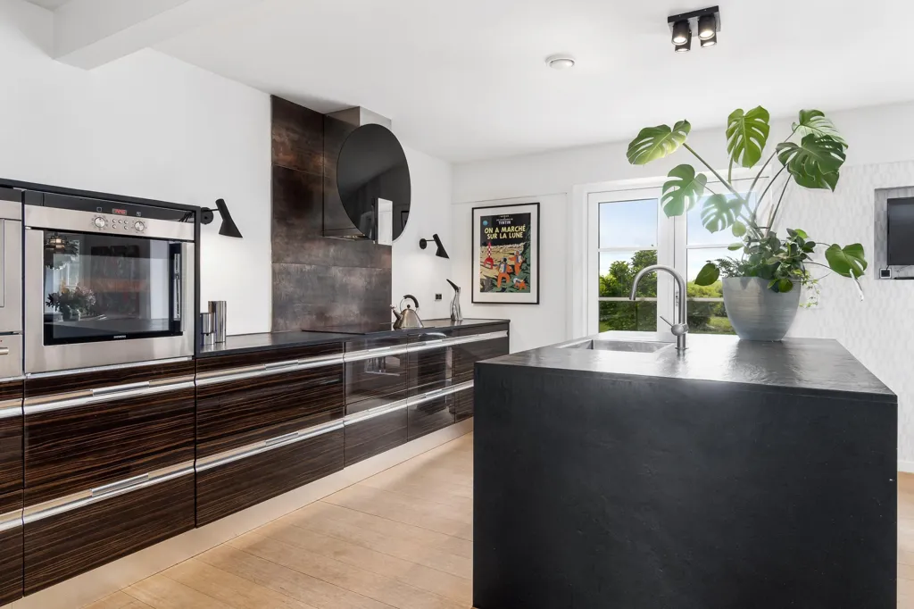 Cuisine - Villa with Terrace in Snave, Haarby