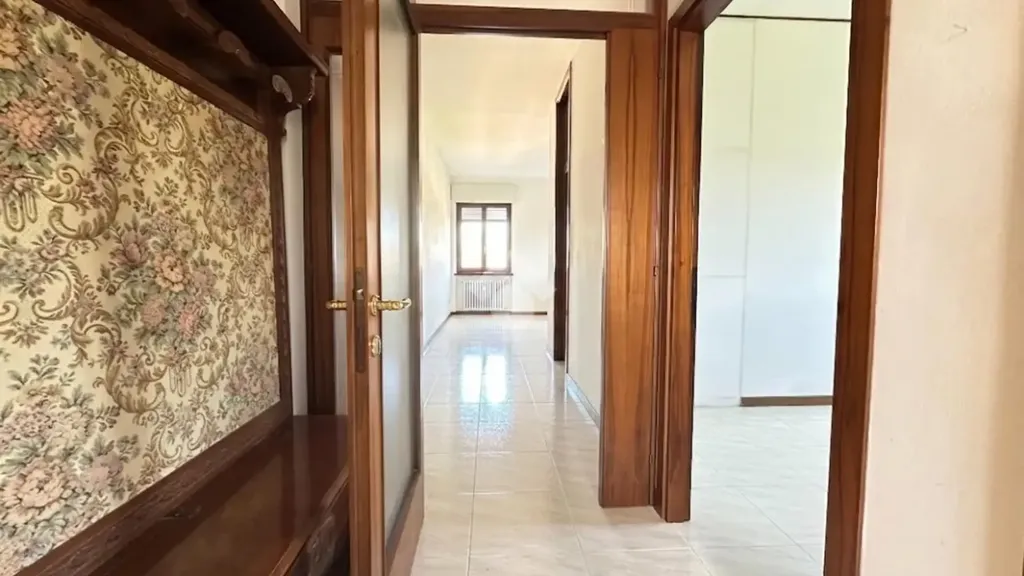 Esik - Panoramic Triplex in Verona Centre